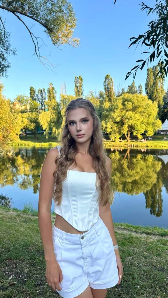 Виктория Алымова - участница конкурса 