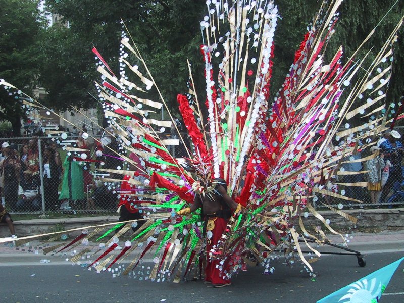 Caribana 2003 в Торонто: буйство красок и ритма на улице