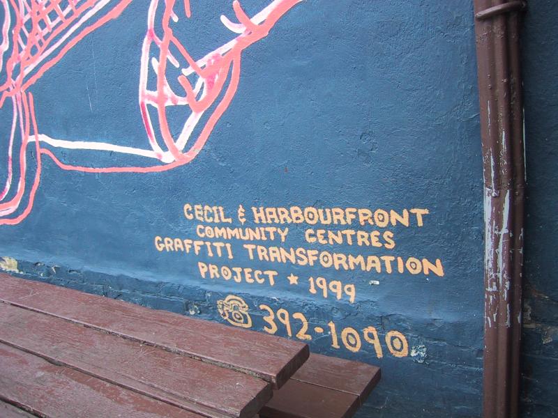 Граффити-проект 1999 года в Misc, Канада: «Cecil & Harbourfront Community Centres»