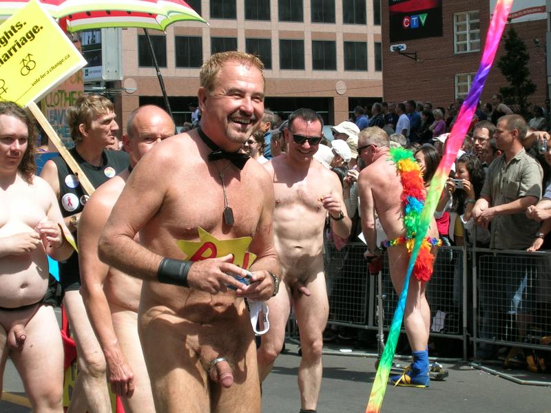 Pride Parade, 2004: фотография архива (№DSCN4886)