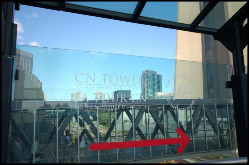 CN Tower в Торонто, 22 июля 2007