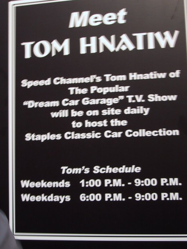 Toronto Autoshow 2004: табличка с расписанием Тома Ннатиу