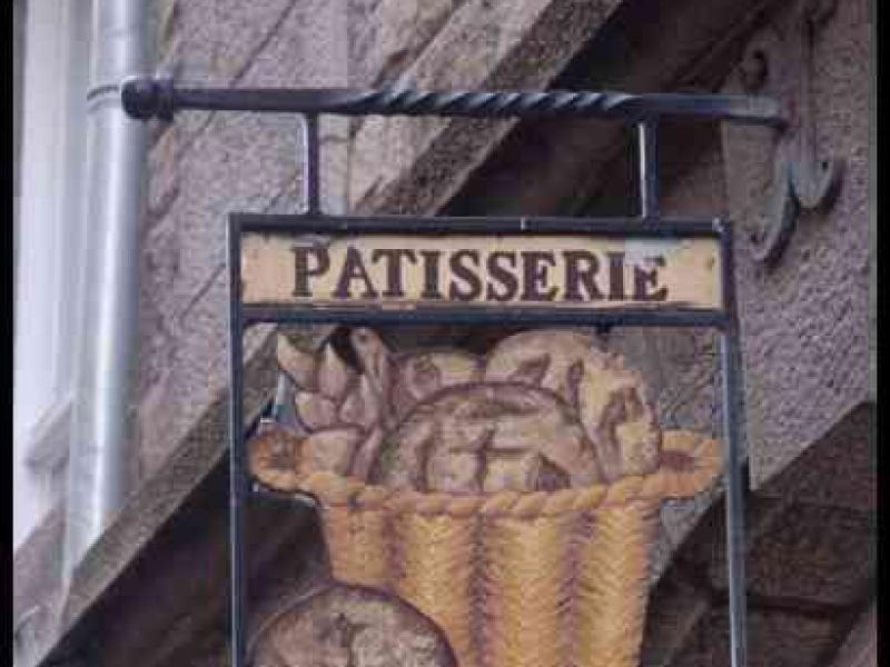 Пекарня и кондитерская в Сент-Мало: «PATISSERIE Boulangerie»