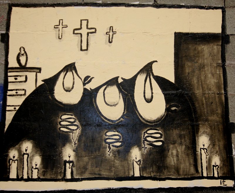 Кап-Корс, Корсика, 2008: стена с росписью в стиле крестьянской церковной живописи