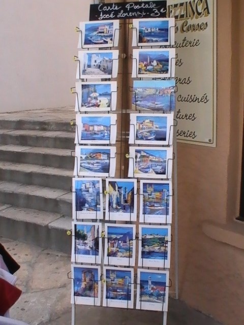 Ajaccio, 2008: почтовые карточки у входа в лавку на rue de la République