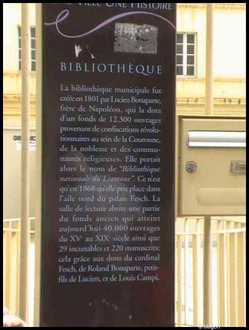 Ajaccio, 2008: табличка библиотеки Бонапарте