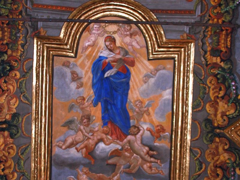 Бастия, Корсика, 2008: потолок церкви с Мадонной и ангелами в барочном стиле