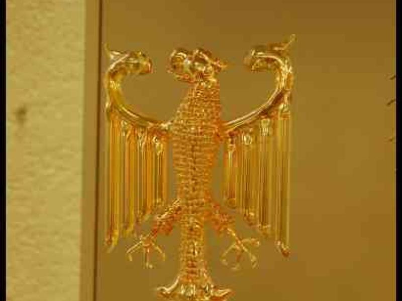 Золотой орёл в экспозиции Art Du Cristal, Люксембург