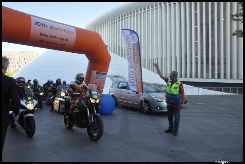 Eurobikers 2012 в Люксембурге: 10-й Евротур у арки с датами
