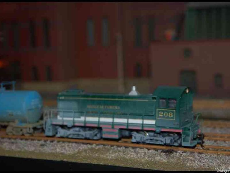 Expo train 2010, Люксембург: зелёный локомотив №208 на путях моделирования