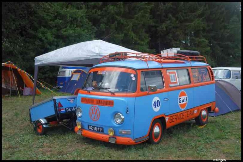 Luxbug 2010: голубой VW Type 2 Gulf с номером DR-18-19 в Люксембурге