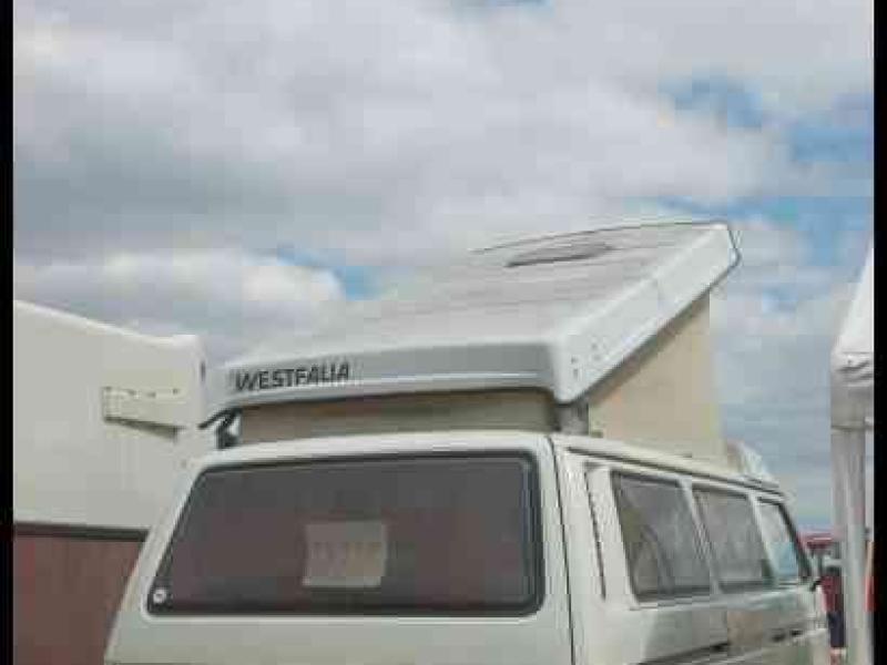 Luxbug 2010: белый VW T3 с домиком Westfalia в Люксембурге