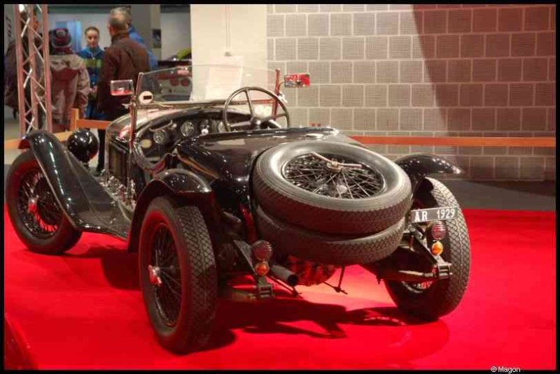 Motorshow 2010 в Люксембурге: чёрный британский ретро-автомобиль AR 1929