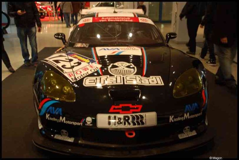 Motorshow 2010, Люксембург: чёрный гоночный Corvette с эмблемой 'Eifel Stadt'