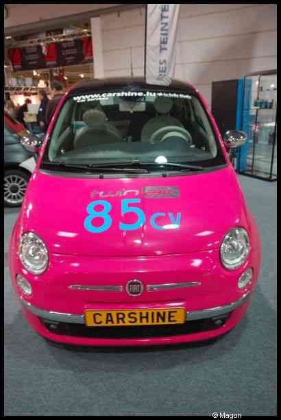 Motorshow 2010 в Люксембурге: розовый Fiat 500 с надписью «85 cv»