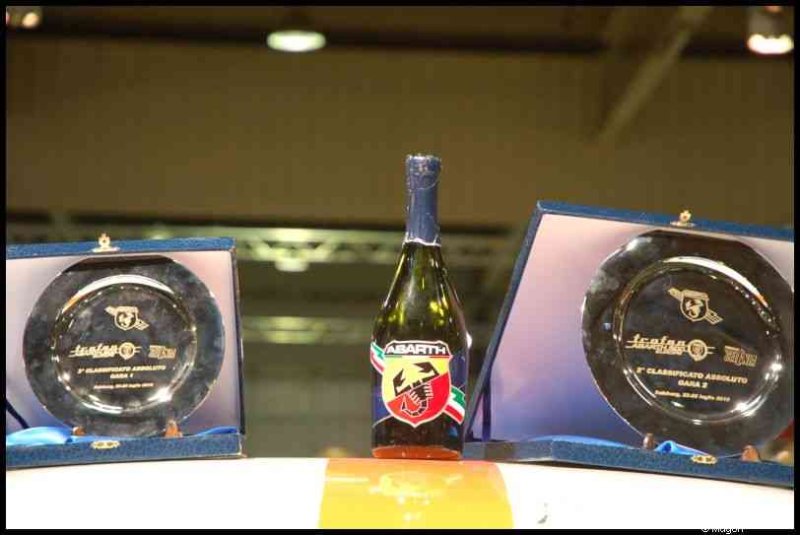 Motorshow 2010 в Люксембурге: бутылка Abarth и трофеи «Icetan»