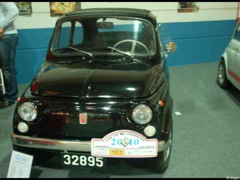 Люксембургский Motorshow 2010: чёрный Fiat 500, номер 32895