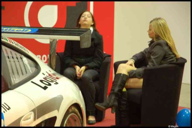Motorshow 2010 в Люксембурге: гоночный автомобиль и беседа у стенда