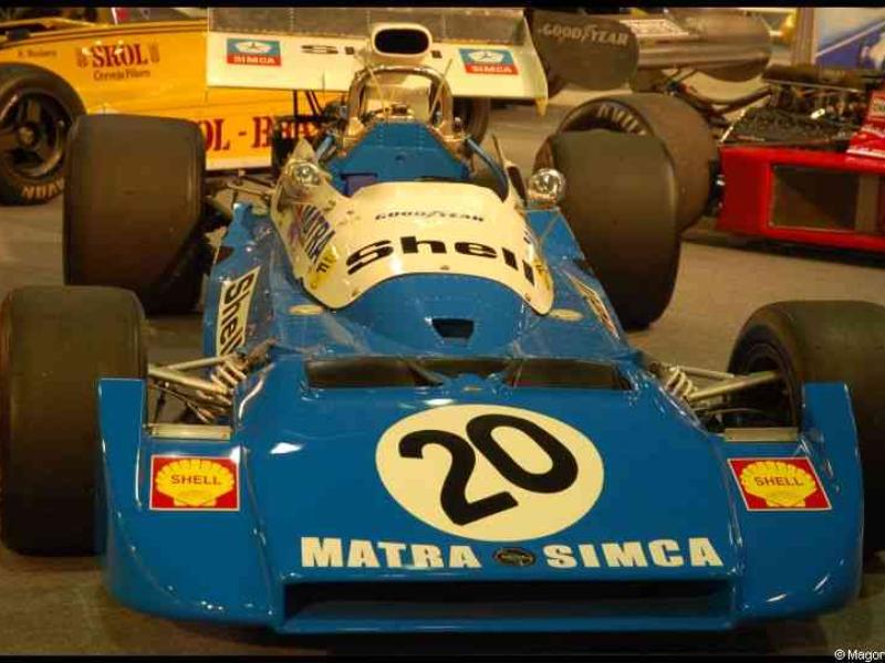 Motorshow 2010 в Люксембурге: синий Matra-Simca №20 с логотипами Shell и Goodyear