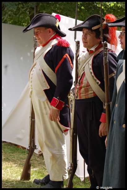 Napoleonic Bivouac в Люксембурге: солдаты в мундирах 1800-х годов