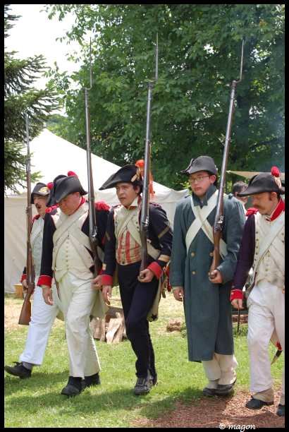Napoleonic Bivouac в Люксембурге: солдаты в мундирах эпохи наполеоновских войн