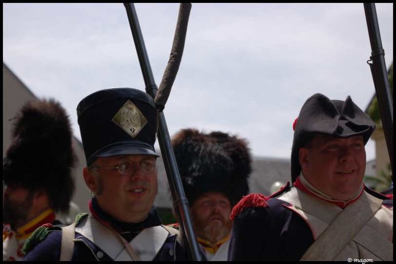 Napoleonic Bivouac в Люксембурге: солдаты в мундирах 1800-х годов