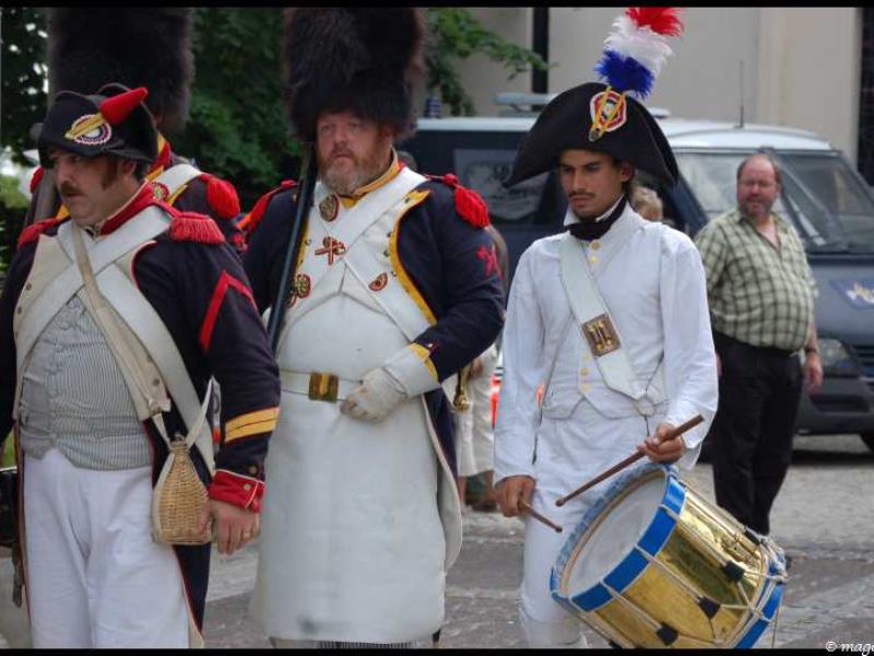 Napoleonic Bivouac в Люксембурге: три солдата в реконструкции эпохи Наполеона