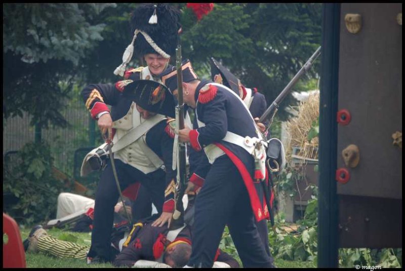 Napoleonic Bivouac в Люксембурге: сцена боя с французскими гренадерами