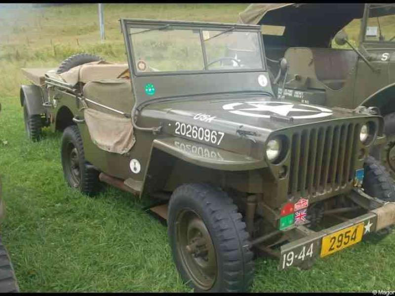 Septfontaines Milcars: зелёный Willys MB с номером 20260967