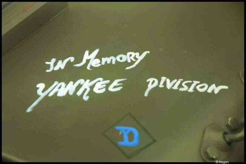 Septfontaines Milcars, Люксембург: табличка с надписью «In Memory YANKEE DIVISION»