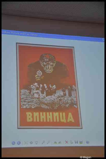 Shoa, Люксембург, 27 января 2012: плакат с надписью «ВПННПЦА» на красном фоне