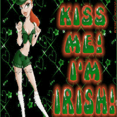 17 марта: зелёная леди с надписью «KISS ME! I'M IRISH!»