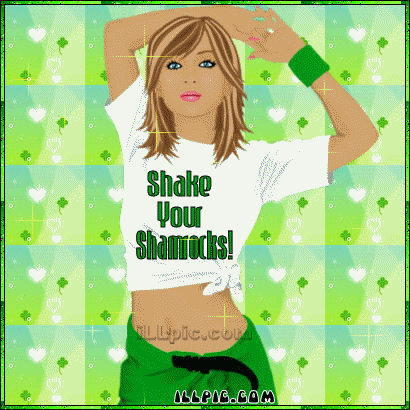 17.03: зелёный квадратный фон с клеверами и надписью «Shake Your Shamrocks!»
