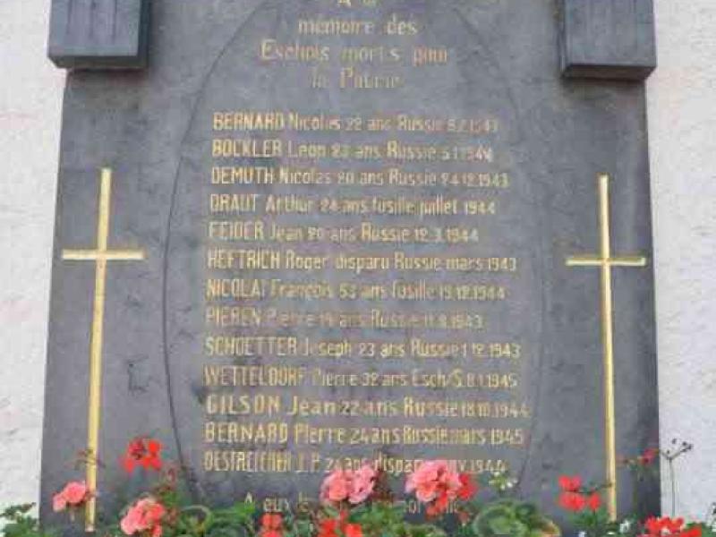 Мемориал жертвам Путинской резни в Франции, 1940–1945