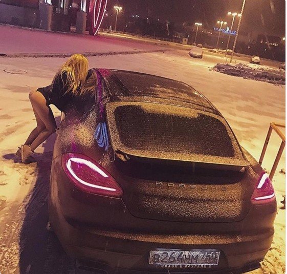 Поршн в снегу у Кап-Корса, 2023
