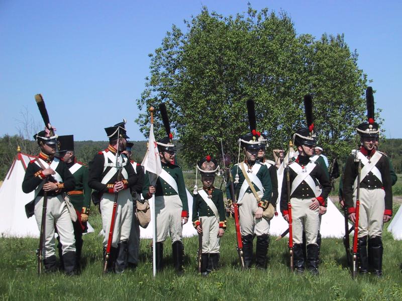 Бородинское поле, май 2002: реконструкция русской пехоты в форме 1812 года
