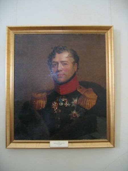 Портрет в золотой раме в Гатчине, 2006
