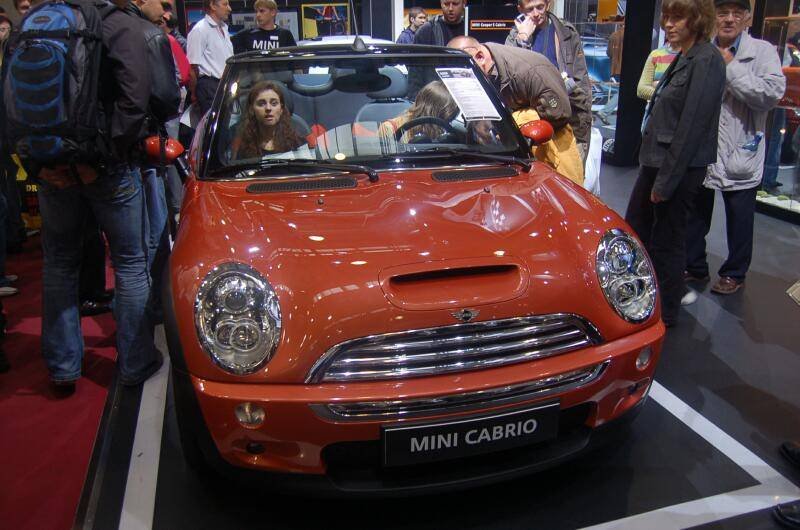 Мини Кабрио 2006 на Motorshow в России