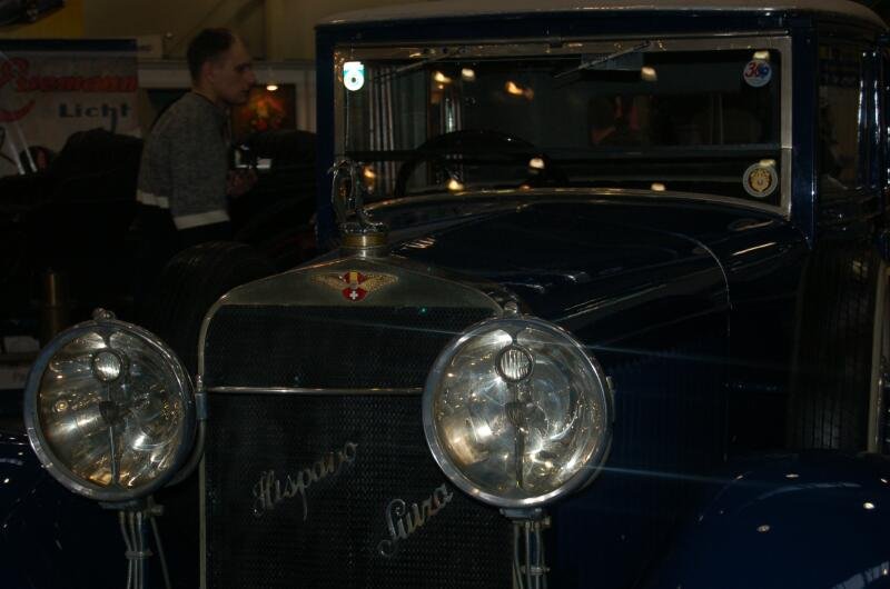 Oldtimer-выставка в России, 2006: синий Hupmobile Luxus с двумя фарами