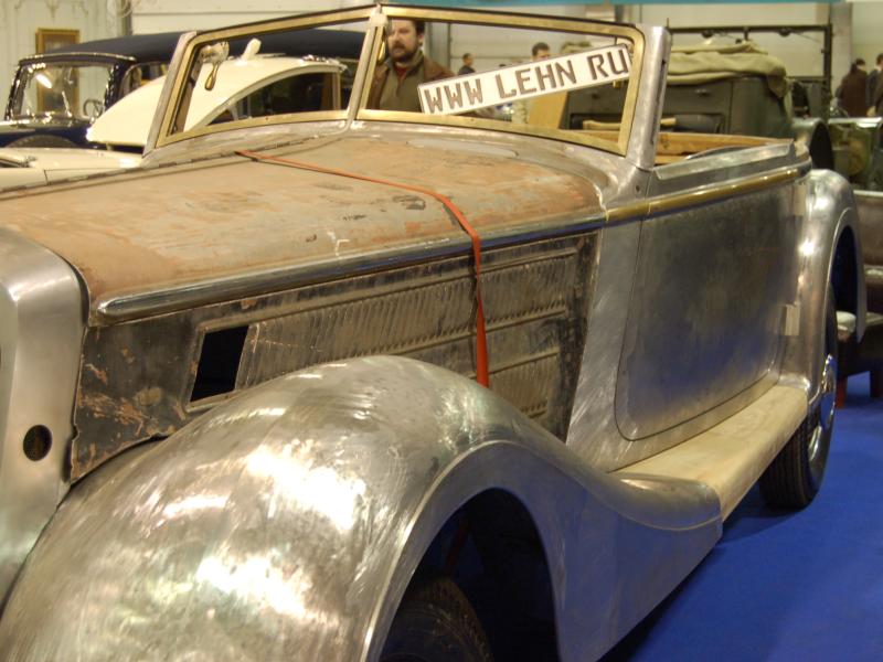 Oldtimer 2007: ржавый кабриолет с «WWW LEHN RU» на лобовом стекле