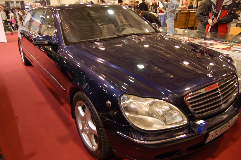 Мерседес-Бенц S-класса 1998 года на Oldtimer-выставке в России, 2007