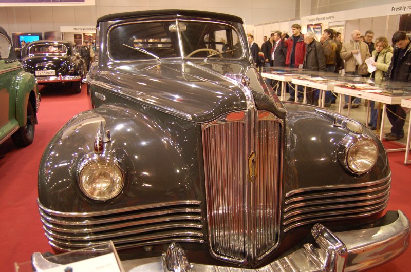 Oldtimer 2007: чёрный «Генерал» на выставке в Москве