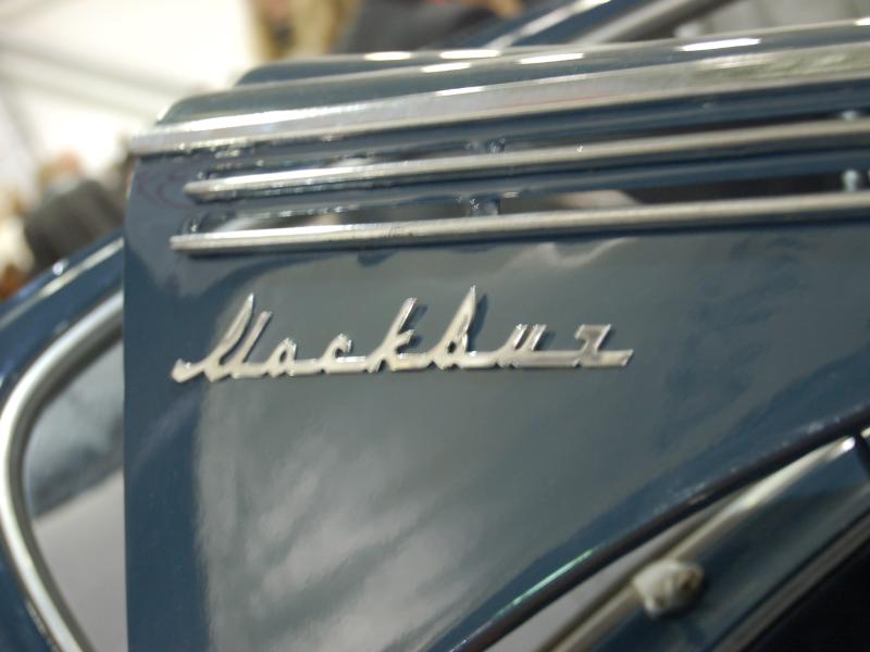 Oldtimer 2007: «Лада» в синем кузове с хромированным «Москвич»