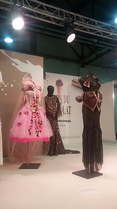 Salon Du Chocolat в Москве: платья из шоколада и ткани