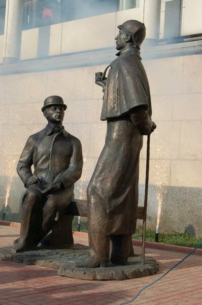 Памятник Шерлоку Холмсу и доктору Ватсону в Москве, 2010-е