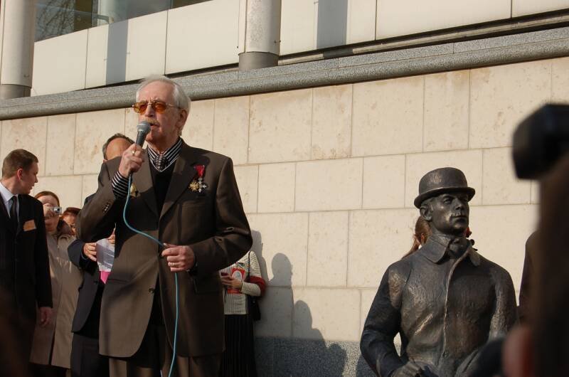 Памятник Шерлоку Холмсу в Москве, 2010-е годы