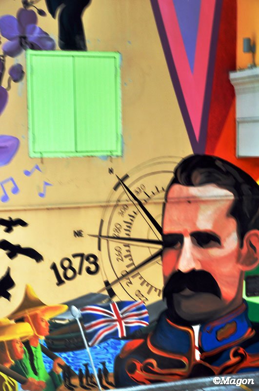 Мурал в Сингапуре: 1873 год, британский флаг и компас