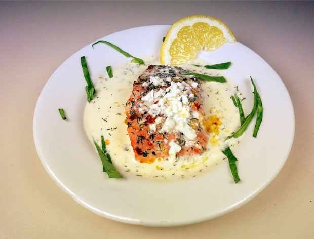 Pasta Freska, США: лосось в кремовом соусе с фетой и лимоном